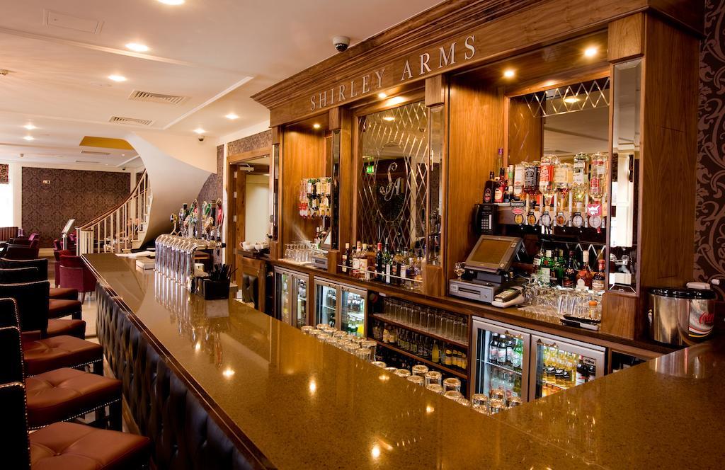 The Shirley Arms Hotel Каррикмакросс Экстерьер фото