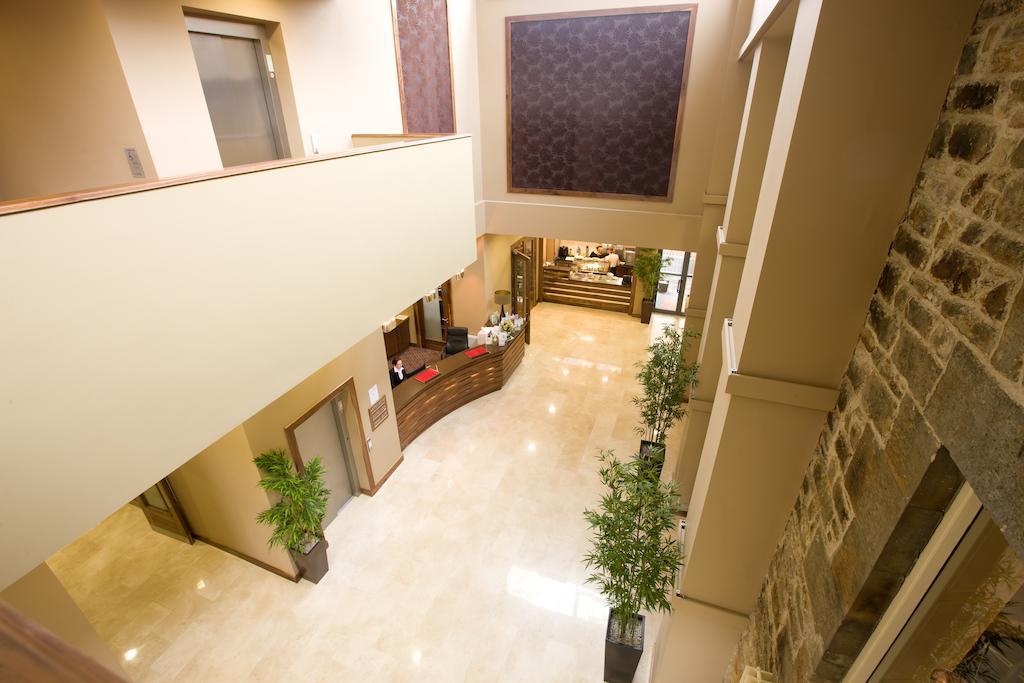 The Shirley Arms Hotel Каррикмакросс Экстерьер фото